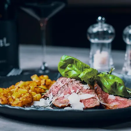 Restaurant Steiners شقة فندقية 3*